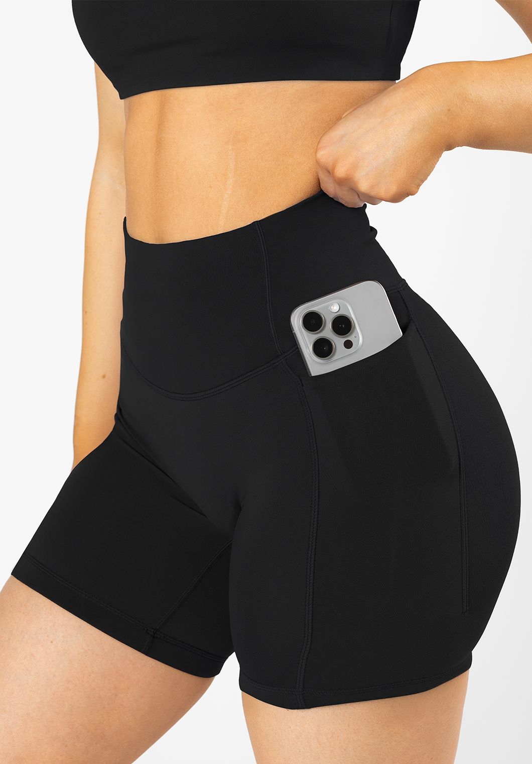 Reluna™ Empower Sculptseam® Pocket Short 6” Black Shorts Paragon Fitwear 