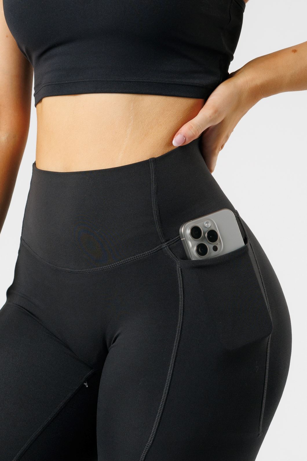 Reluna Original Sculptseam® Plus Pocket Legging Black Leggings/Joggers Paragon Fitwear 